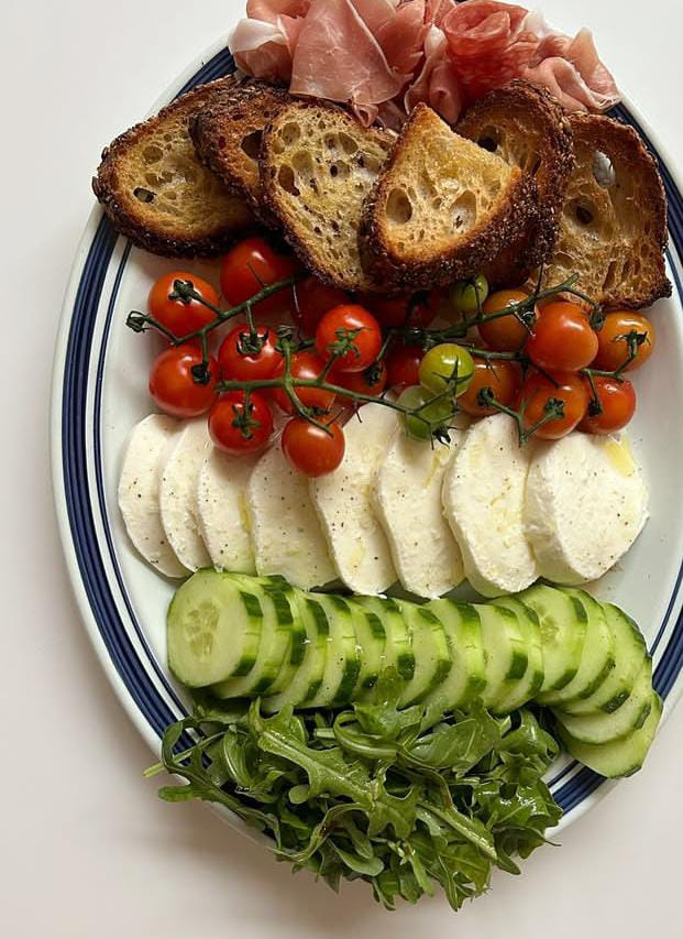 Serving tips for caprese salad 