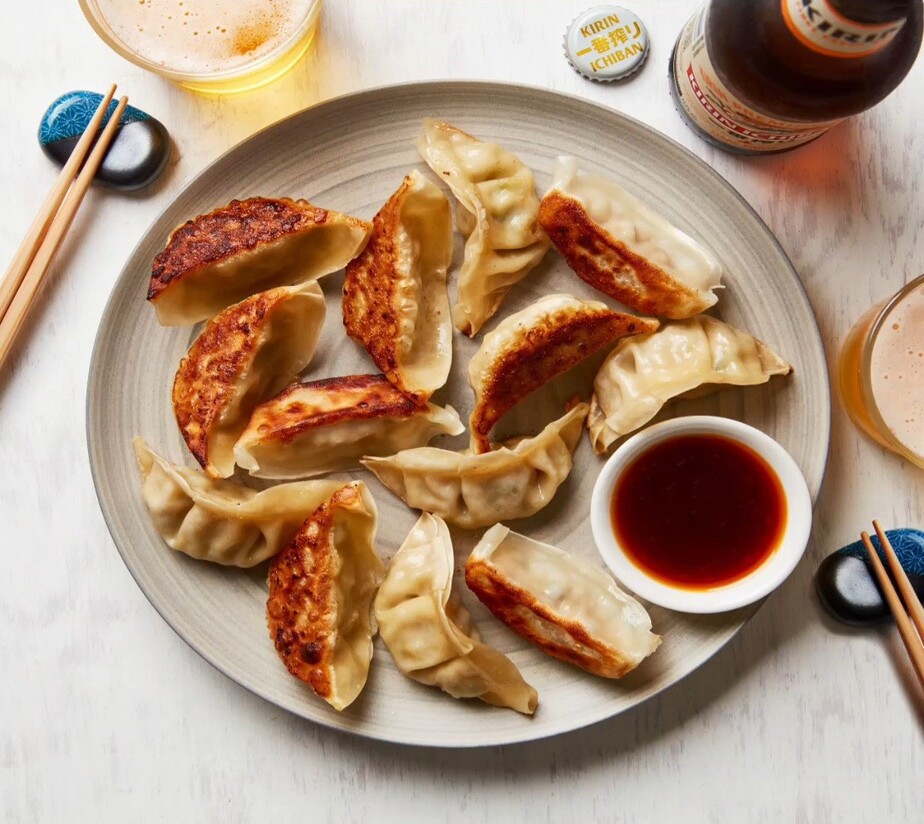 Pan-Fried Gyoza: A Japanese Crispy, Hearty Dish