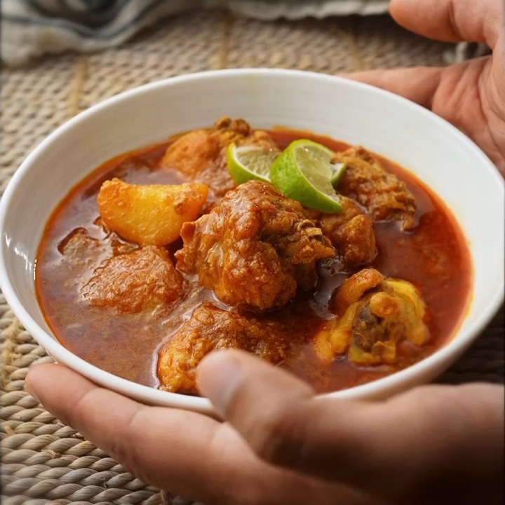 Best Recipe for Bengali Chicken Masala Murgir jhol