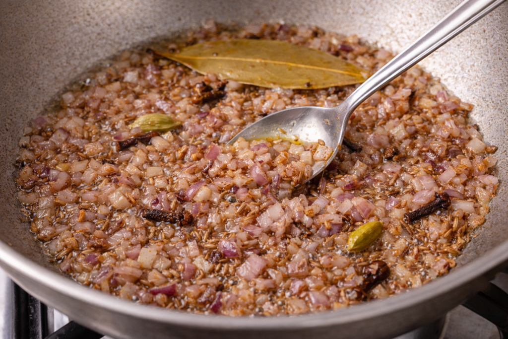 Saute-onions-for-chicken-masala