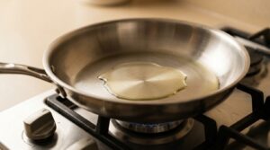 Heat Pan With Oil 